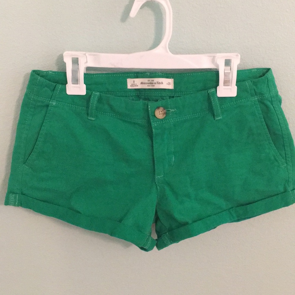 Abercrombie & Fitch shorts!!